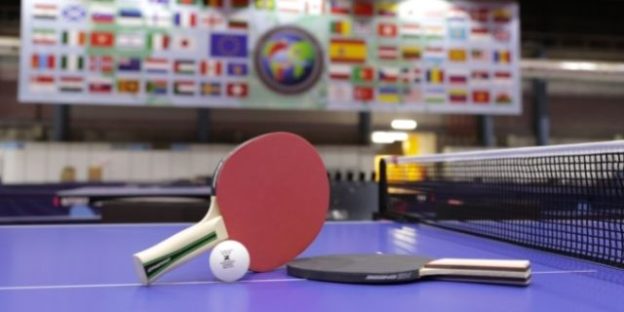 Torneo en IFA veteranos ping pong